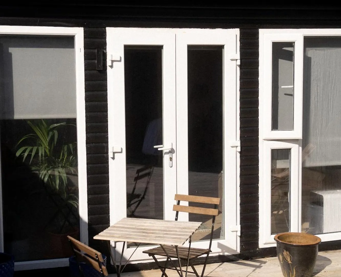 Studio Cabin In Belfast Hotel Guest house